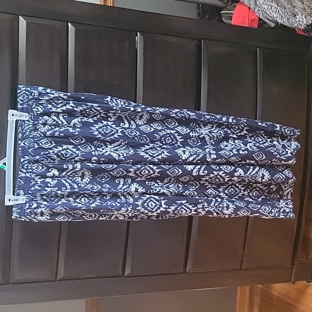 New with tag tribal print navy with white cupio size large pants